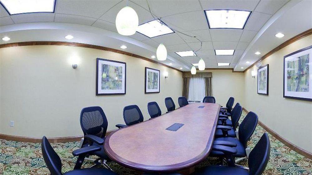 Holiday Inn Express & Suites Fredericksburg By Ihg Exteriér fotografie