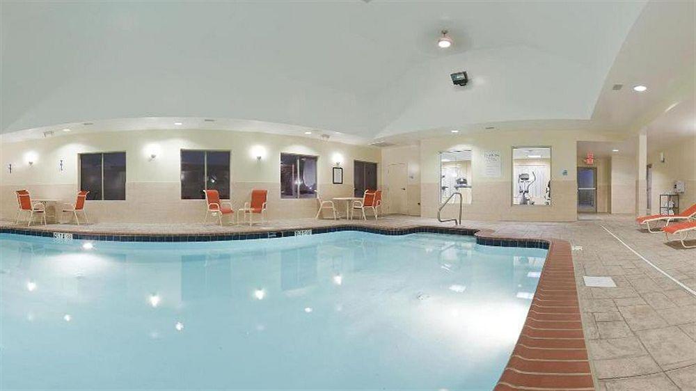 Holiday Inn Express & Suites Fredericksburg By Ihg Exteriér fotografie