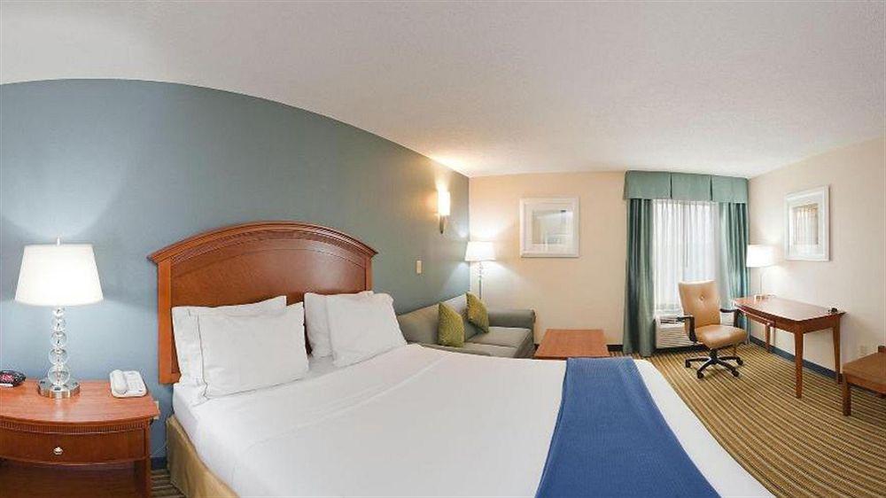 Holiday Inn Express & Suites Fredericksburg By Ihg Exteriér fotografie
